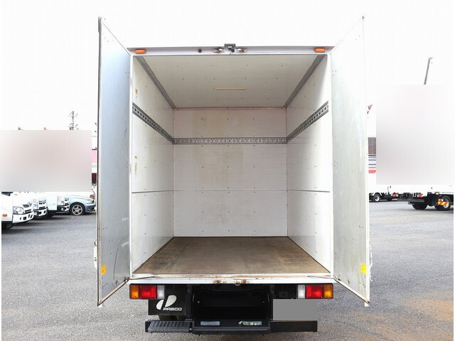 いすゞエルフパネルバン小型（2t・3t）[写真09]