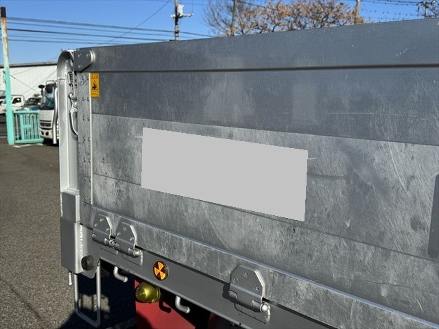 日野レンジャークレーン3段増トン（6t・8t）[写真10]