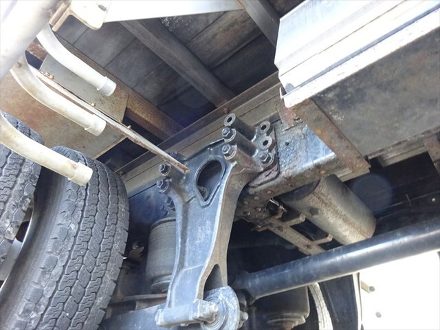 日野レンジャークレーン3段増トン（6t・8t）[写真12]