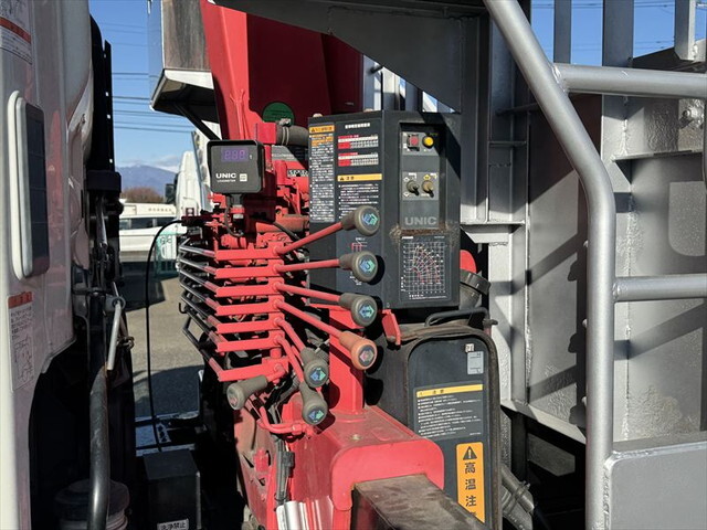 日野レンジャークレーン3段増トン（6t・8t）[写真16]