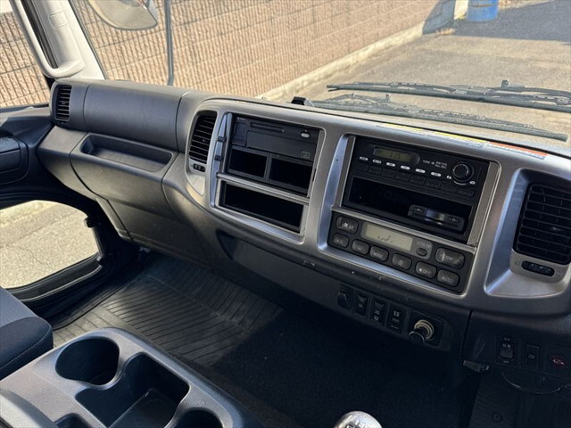 日野レンジャークレーン3段増トン（6t・8t）[写真31]