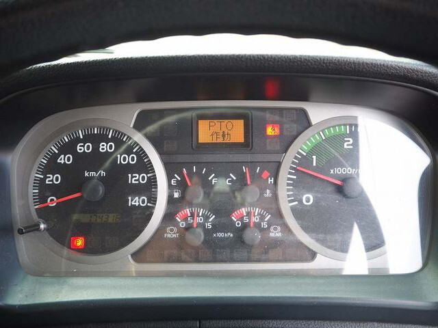 日野レンジャークレーン4段中型（4t）[写真37]