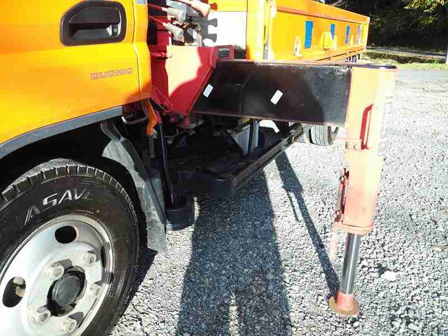 三菱ふそうキャンタークレーン4段小型（2t・3t）[写真10]