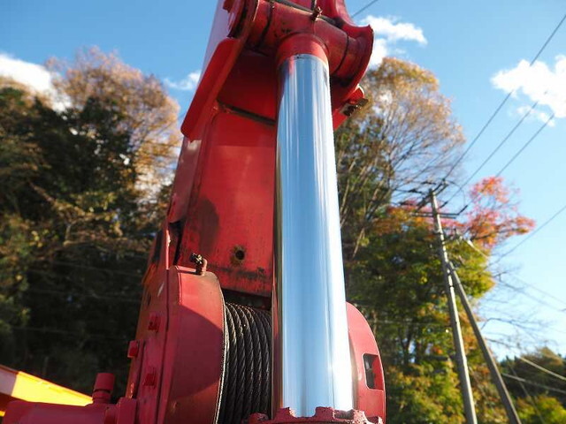 三菱ふそうキャンタークレーン4段小型（2t・3t）[写真11]
