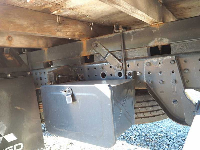 三菱ふそうキャンタークレーン4段小型（2t・3t）[写真26]