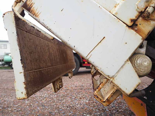 三菱ふそうキャンターダンプ・クレーン付小型（2t・3t）[写真25]