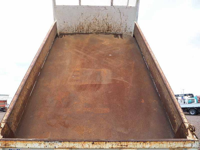 三菱ふそうキャンターダンプ・クレーン付小型（2t・3t）[写真26]