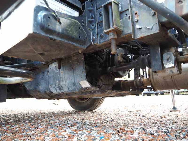 三菱ふそうキャンターダンプ・クレーン付小型（2t・3t）[写真29]