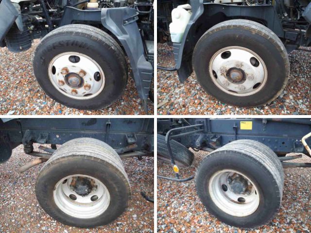 三菱ふそうキャンターダンプ・クレーン付小型（2t・3t）[写真30]