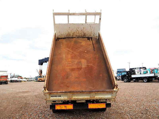 三菱ふそうキャンターダンプ・クレーン付小型（2t・3t）[写真06]