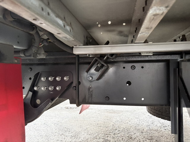 UDトラックスその他の車種アルミウイング大型（10t）[写真16]