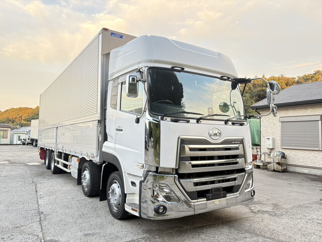 UDトラックスその他の車種アルミウイング大型（10t）[写真03]
