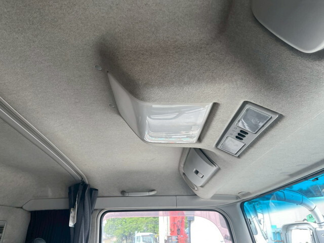 三菱ふそうスーパーグレートダンプ大型（10t）[写真17]