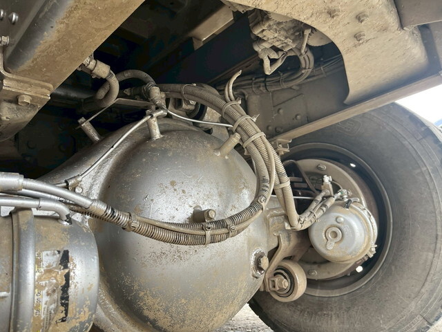 三菱ふそうスーパーグレートダンプ大型（10t）[写真30]