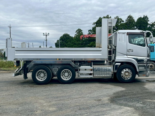 三菱ふそうスーパーグレートダンプ大型（10t）[写真07]