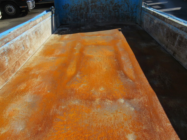 いすゞエルフダンプ小型（2t・3t）[写真30]