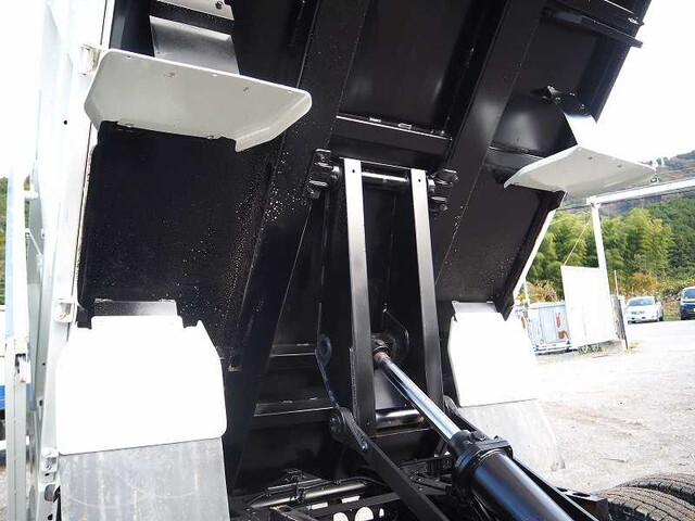 いすゞエルフ深ダンプ（土砂禁ダンプ）小型（2t・3t）[写真17]