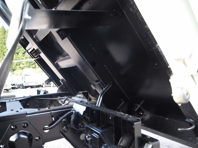 いすゞエルフ深ダンプ（土砂禁ダンプ）小型（2t・3t）[写真25]