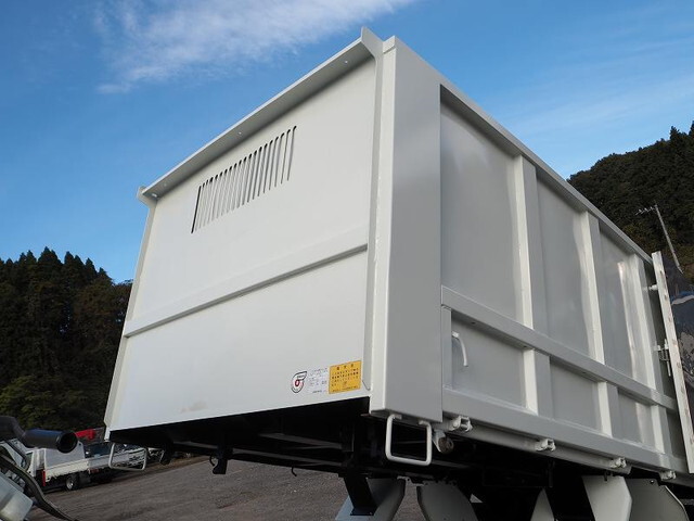 いすゞエルフ深ダンプ（土砂禁ダンプ）小型（2t・3t）[写真31]