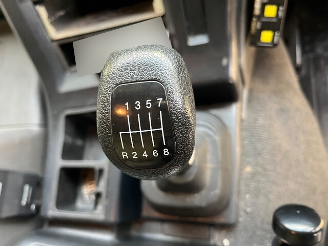 いすゞギガダンプ大型（10t）[写真34]