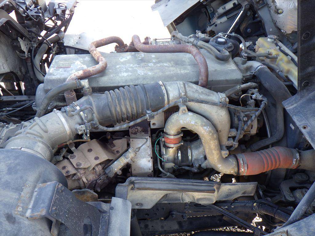 日野プロフィアコンテナ専用車大型（10t）[写真16]