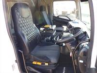 日野プロフィアコンテナ専用車大型（10t）[写真19]