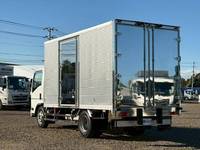 いすゞエルフアルミバン小型（2t・3t）[写真04]