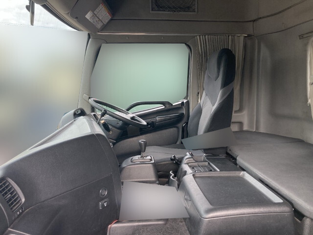 日野プロフィアトレーラーヘッド（トラクターヘッド）大型（10t）[写真28]