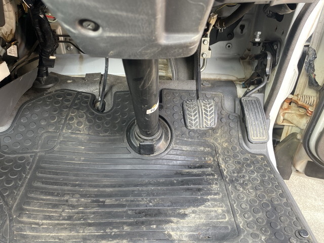 マツダボンゴ平ボディ小型（2t・3t）[写真29]