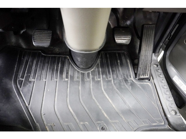 日産アトラス平ボディ小型（2t・3t）[写真34]