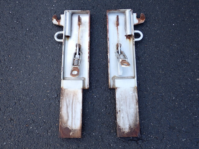 日野レンジャーアルミブロック中型（4t）[写真15]