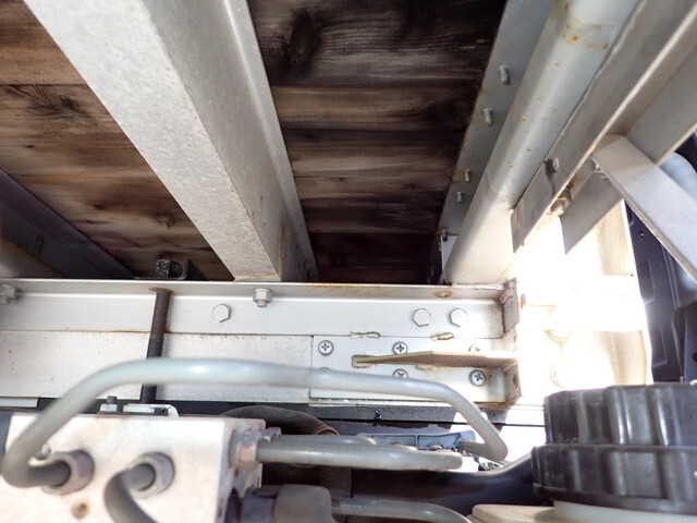 日野レンジャーアルミブロック中型（4t）[写真23]