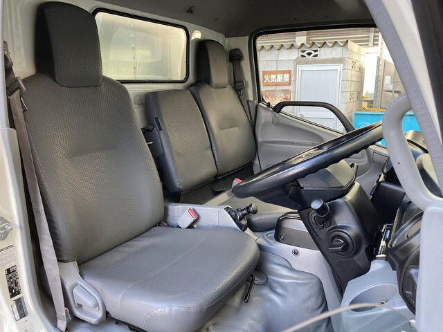 トヨタダイナアルミバン小型（2t・3t）[写真15]