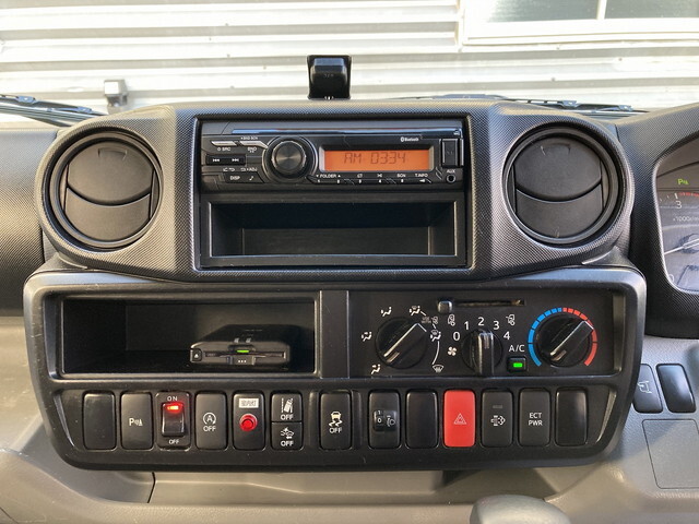 トヨタダイナアルミバン小型（2t・3t）[写真37]