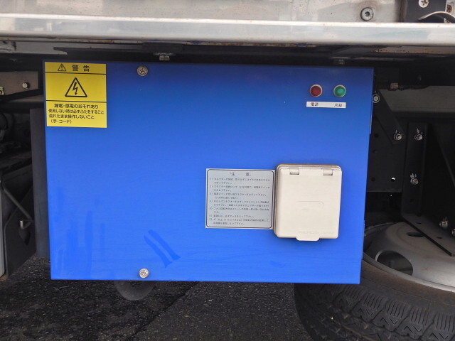 日野デュトロ冷凍車（冷蔵車）小型（2t・3t）[写真33]