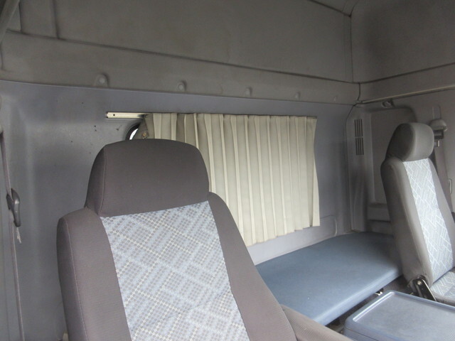 日野レンジャーアルミウイング中型（4t）[写真14]