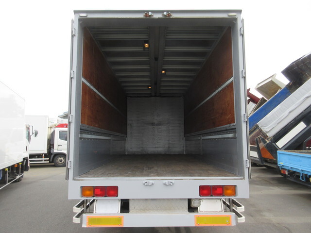 日野レンジャーアルミウイング中型（4t）[写真27]