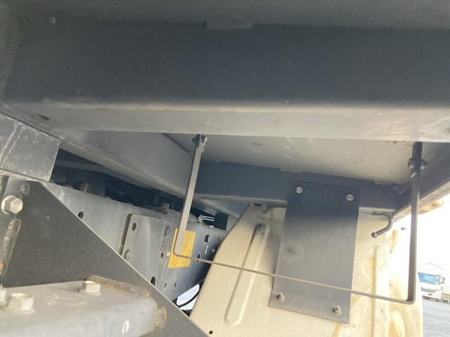 いすゞエルフダンプ小型（2t・3t）[写真24]