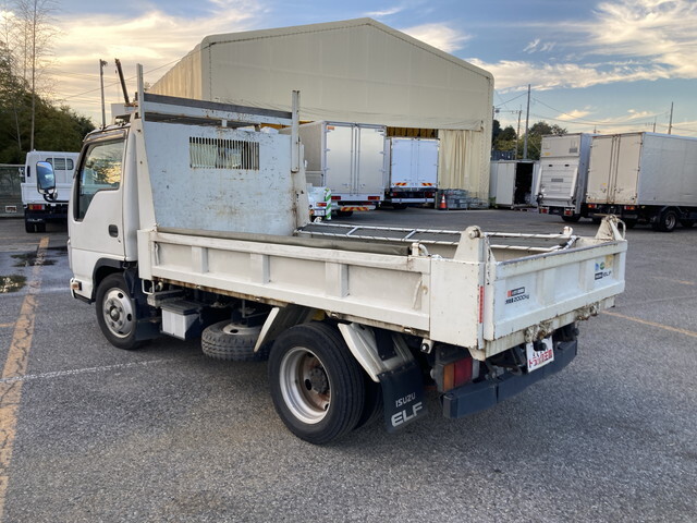 いすゞエルフダンプ小型（2t・3t）[写真04]