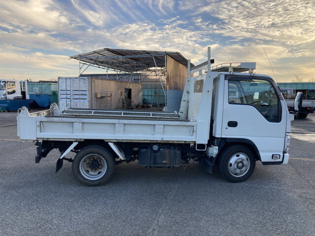 いすゞエルフダンプ小型（2t・3t）[写真06]