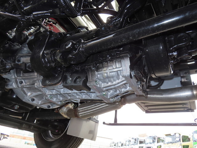 日野デュトロタンク車（タンクローリー）小型（2t・3t）[写真06]