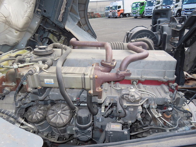 日野プロフィアバルク車（粉粒体運搬車）大型（10t）[写真12]