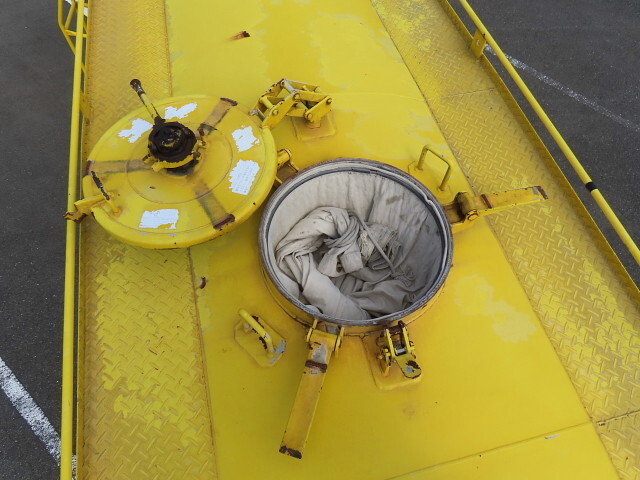 日野プロフィアバルク車（粉粒体運搬車）大型（10t）[写真25]