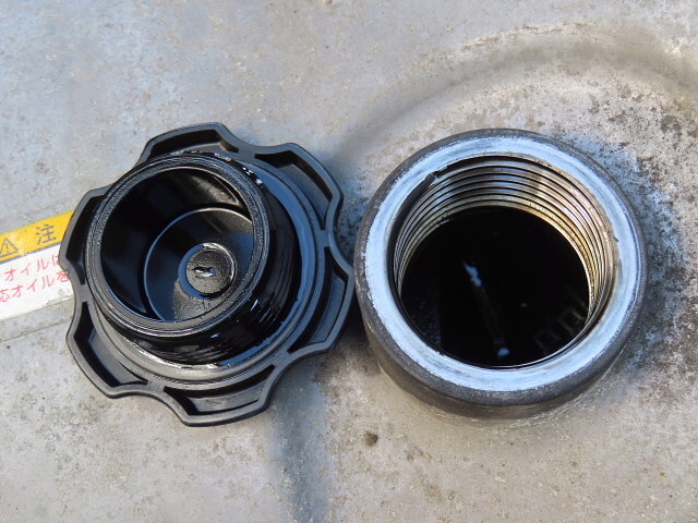 いすゞギガアルミウイング大型（10t）[写真17]