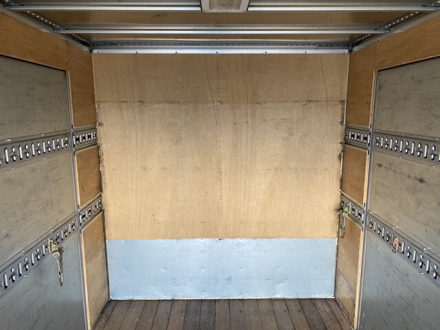 トヨタその他の車種アルミバン小型（2t・3t）[写真10]