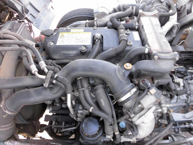 いすゞフォワードアルミブロック中型（4t）[写真21]