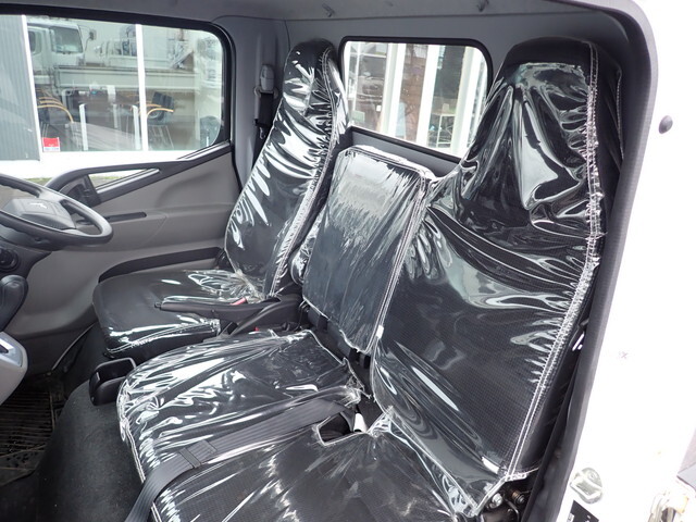 三菱ふそうキャンター平ボディ小型（2t・3t）[写真35]