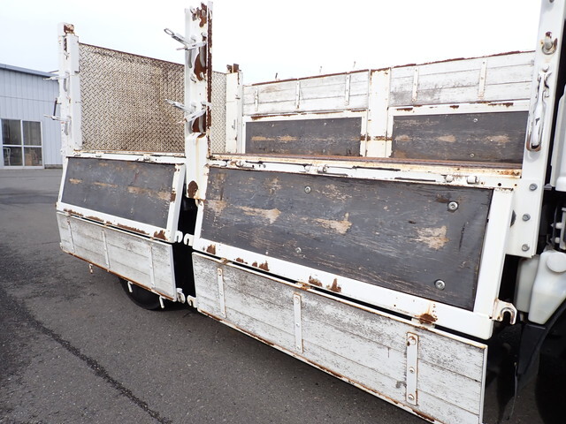 いすゞエルフ平ボディ小型（2t・3t）[写真20]