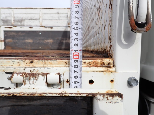 いすゞエルフ平ボディ小型（2t・3t）[写真25]