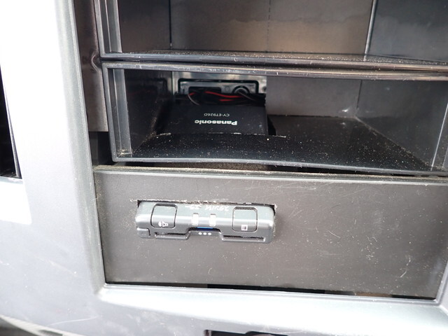 いすゞエルフ平ボディ小型（2t・3t）[写真40]